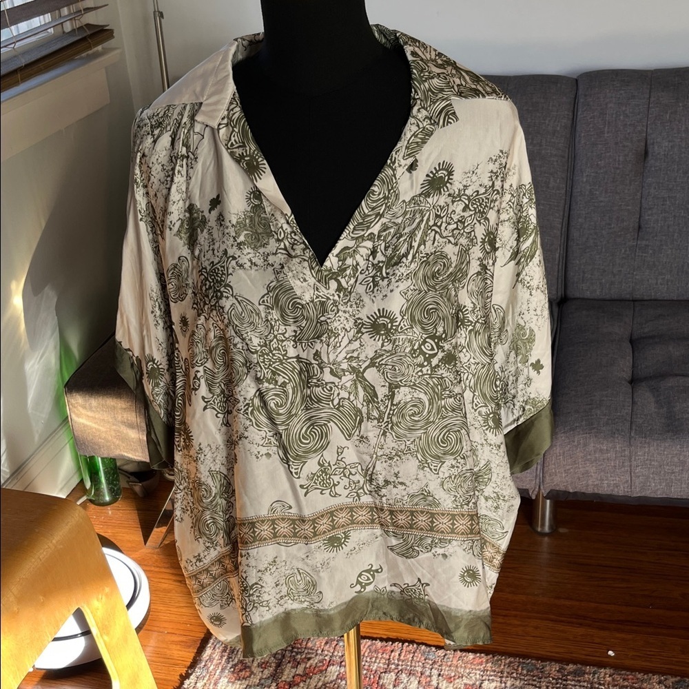 Jaki London Olive and Cream silk blend  Floral Blouse/tunic size L/XL